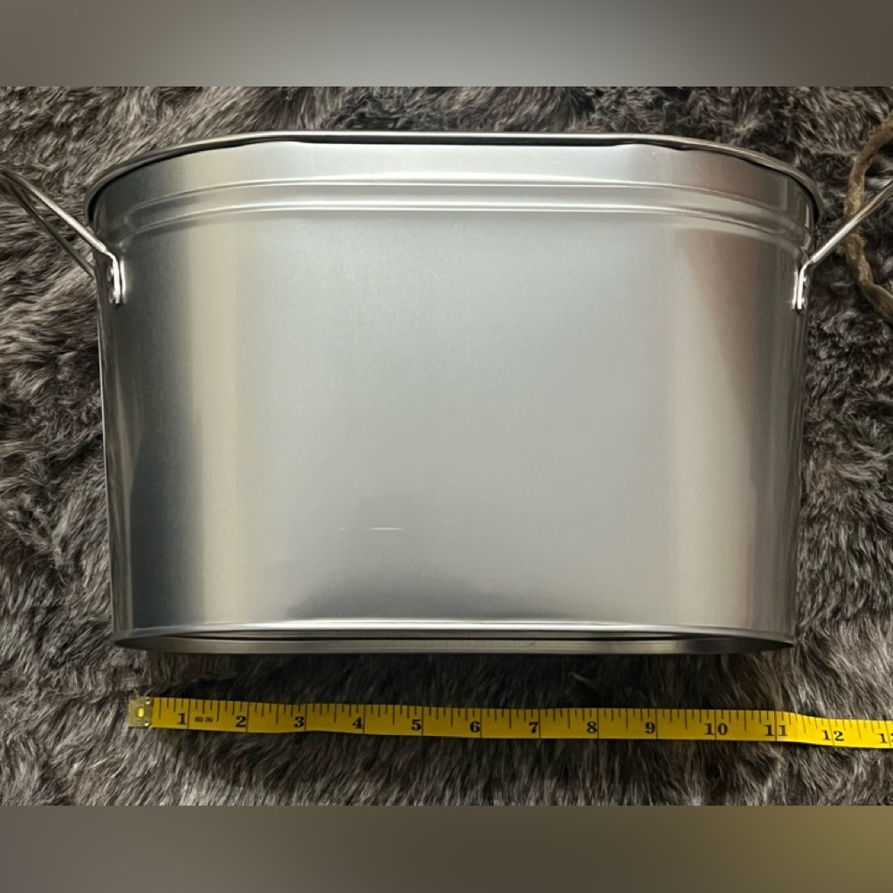Silver Beverage Bucket!!😍